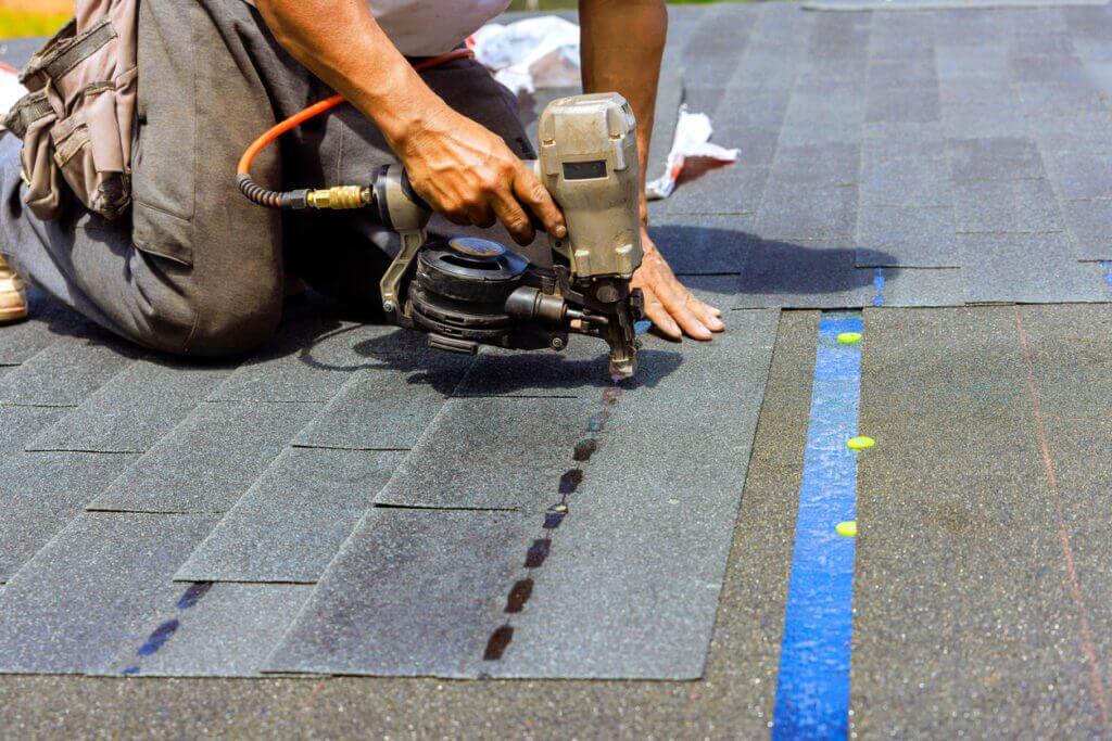 When to Repair vs. When to Replace Asphalt Shingles