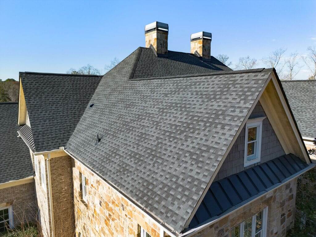 How to Maintain an Asphalt Shingle Roof